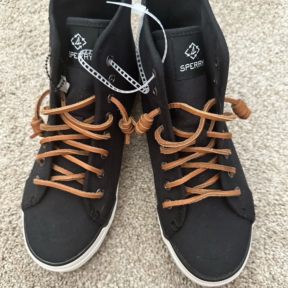 Sperry high top black sneakers womens size 7 new with tags never worn
